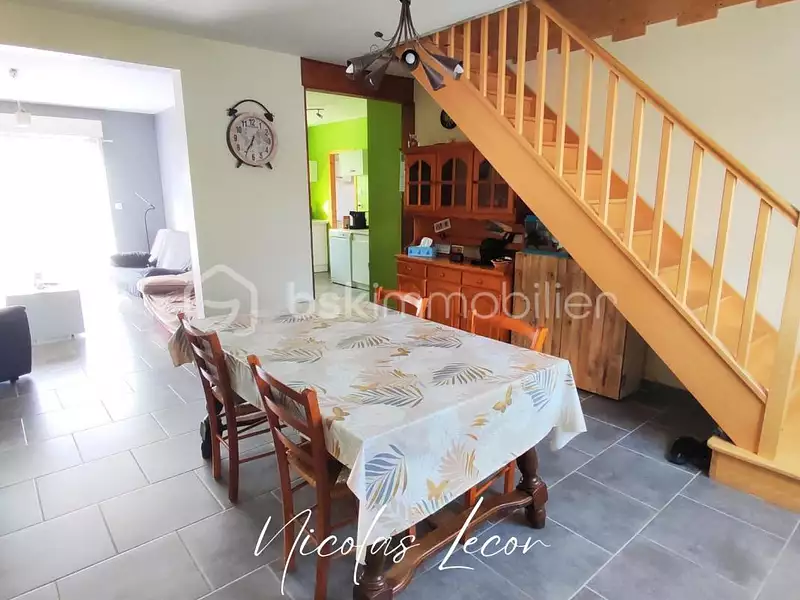 Maison, 145 m²