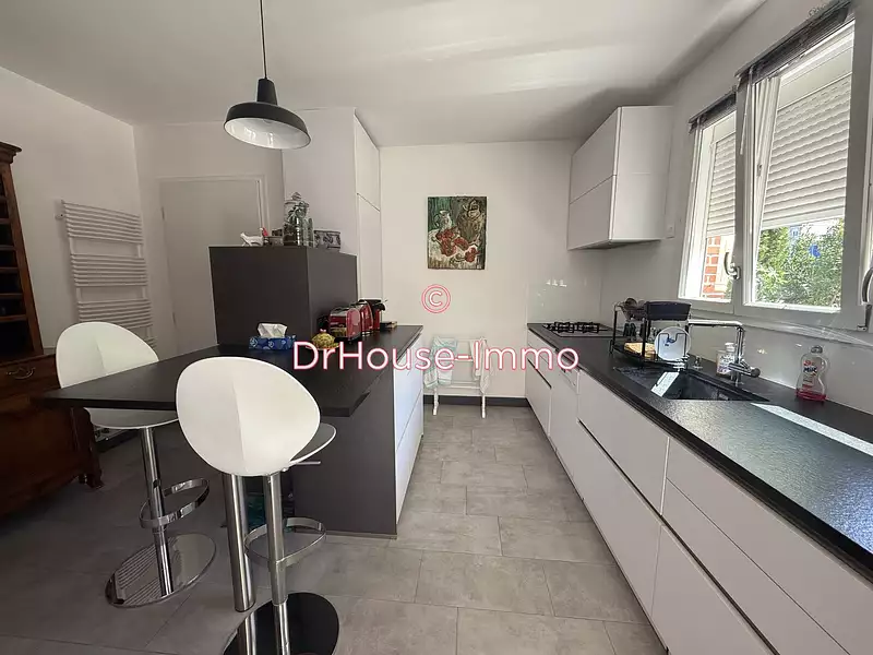 Maison, 183 m²
