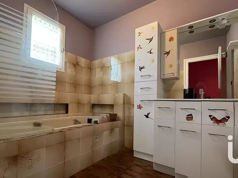 Maison, 121 m²