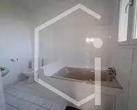 Maison, 240 m²