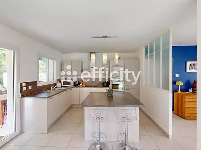 Maison, 117 m²