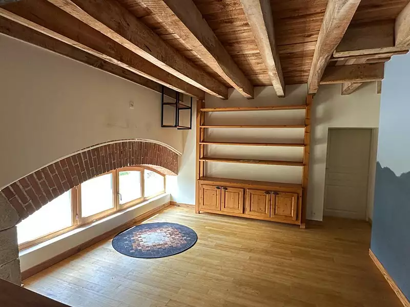 Maison, 690 m²