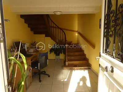 Maison, 201 m²