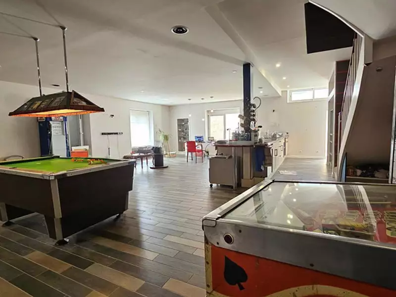 Maison, 164 m²