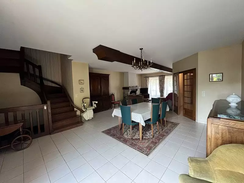 Maison, 202 m²