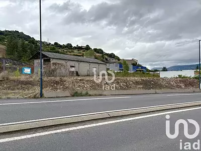 Terrain, 11 808 m²