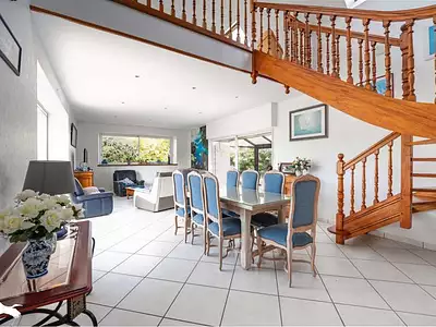 Maison, 160 m²