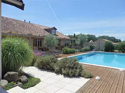 Maison, 552 m²