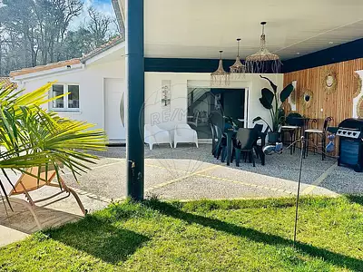 Maison, 345 m²