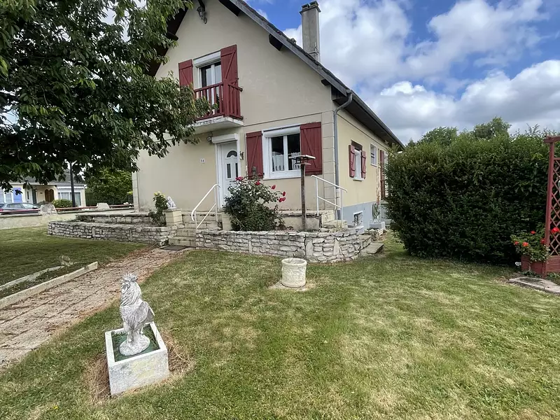 Maison, 180 m²