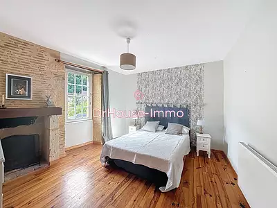 Maison, 240 m²