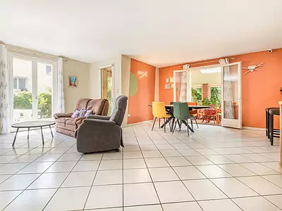 Maison, 153 m²