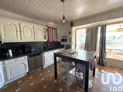 Maison, 185 m²