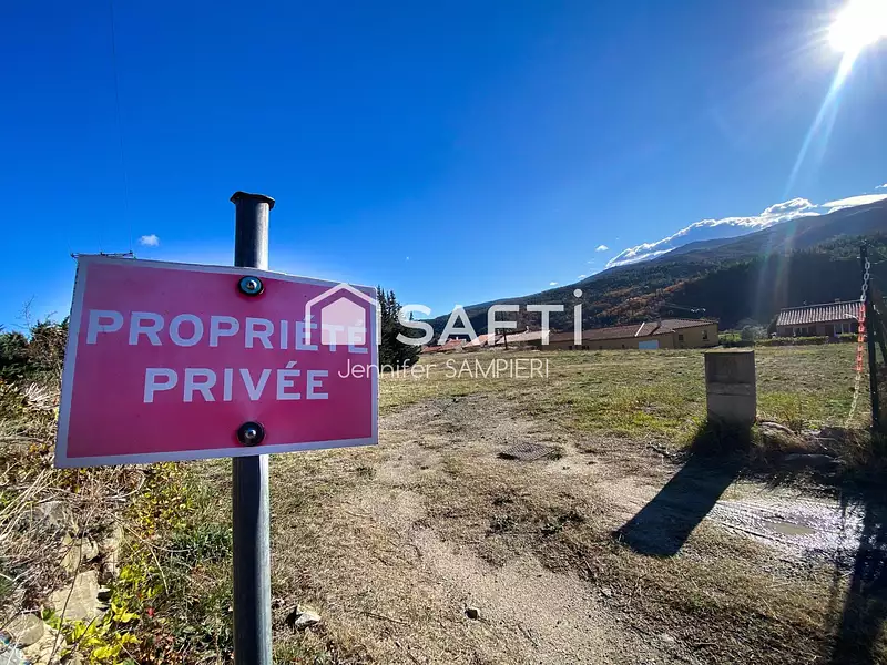 Terrain, 2 203 m²