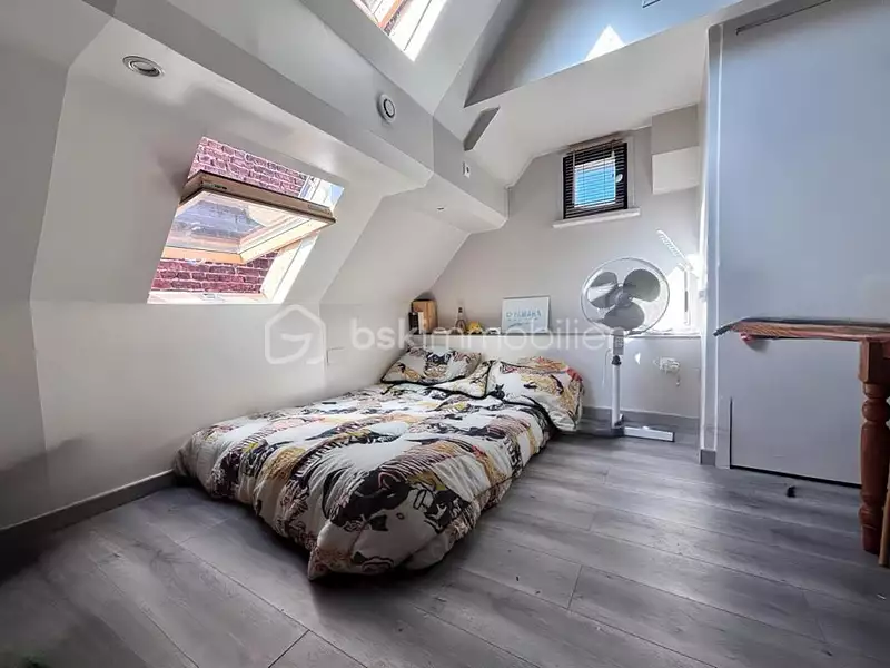 Immeuble, 329 m²