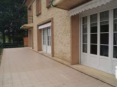 Maison, 275 m²