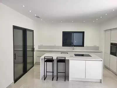 Maison, 207 m²