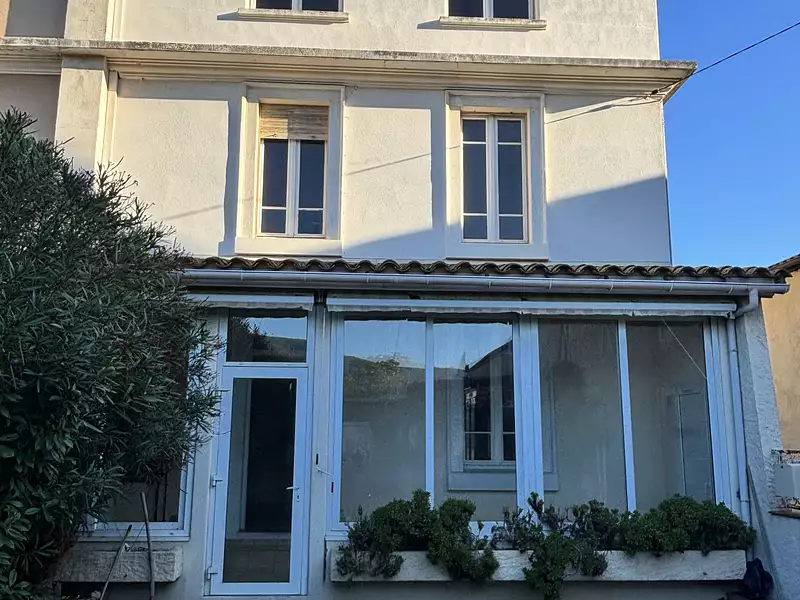 Maison, 200 m²
