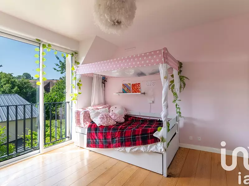 Maison, 215 m²