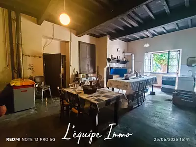 Maison, 380 m²