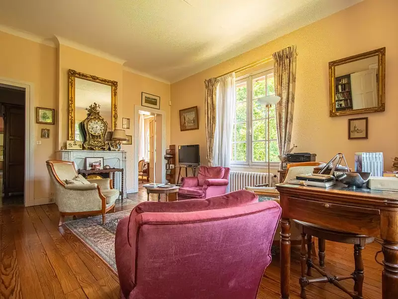 Maison, 295 m²