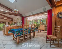 Maison, 243 m²