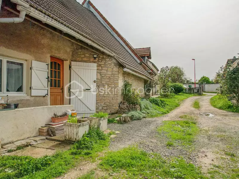 Maison, 177 m²