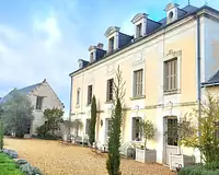 Maison, 590 m²