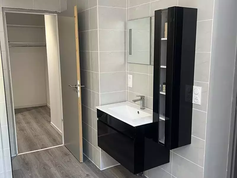Maison, 225 m²