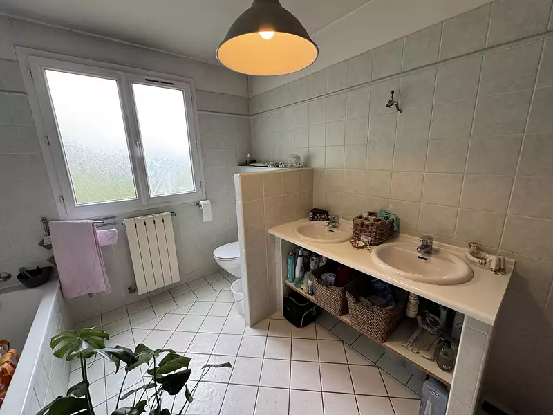 Maison, 140 m²