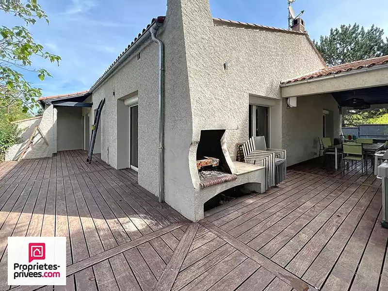 Maison, 200 m²