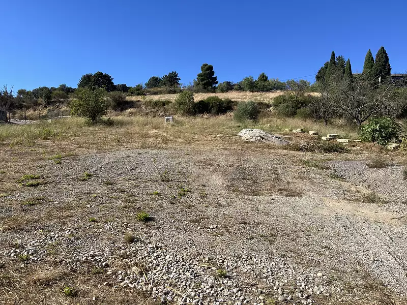 Terrain, 1 446 m²