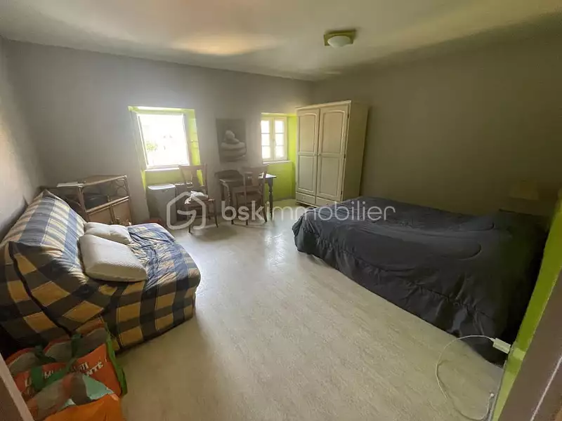 Immeuble, 554 m²