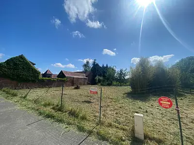Terrain, 885 m²