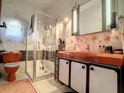 Maison, 180 m²