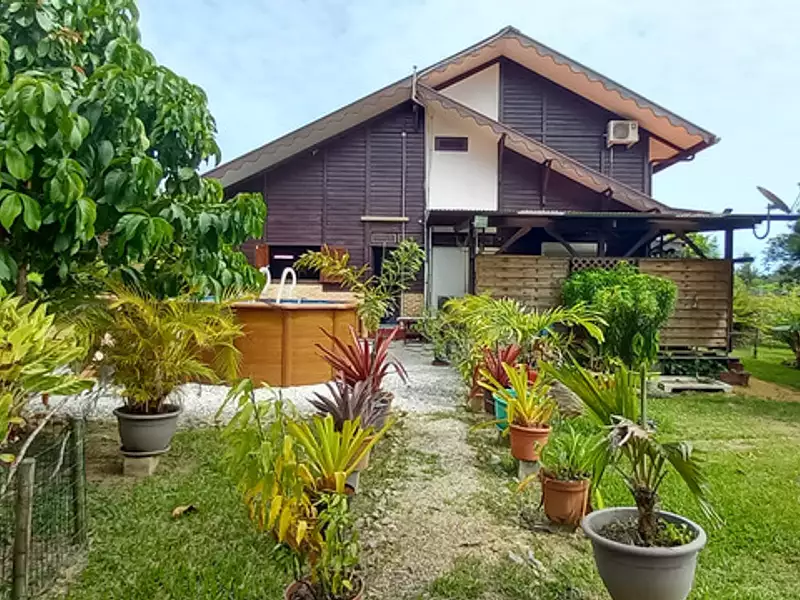 Maison, 151 m²