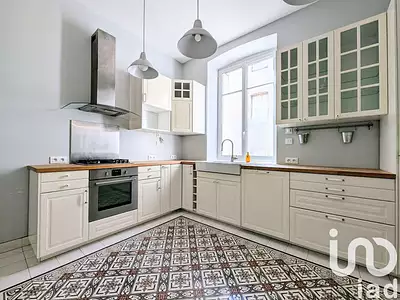 Maison, 237 m²