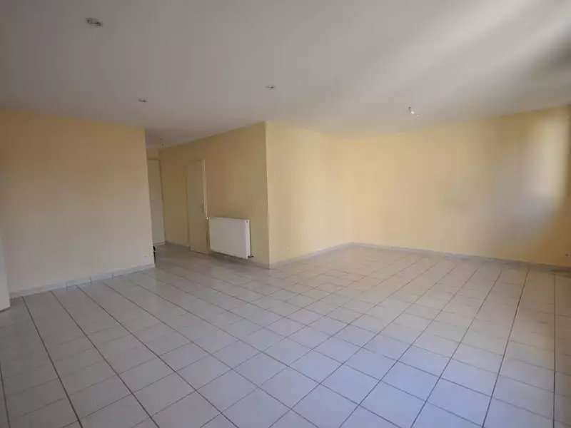 Maison, 83 m²