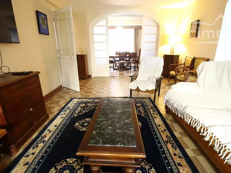 Maison, 194 m²