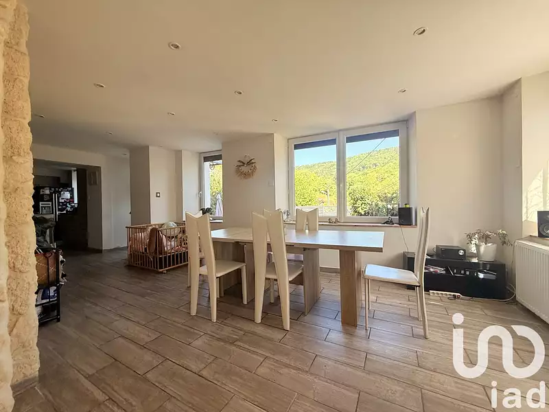 Maison, 132 m²