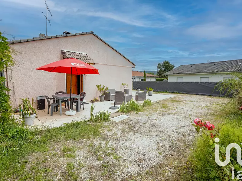 Maison, 84 m²