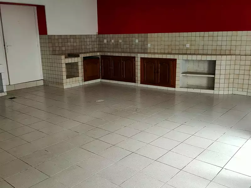 Immeuble, 192 m²