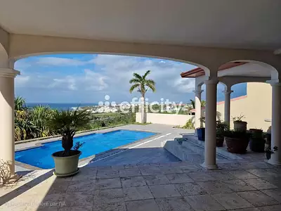 Maison, 168 m²