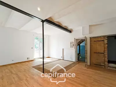 Maison, 330 m²