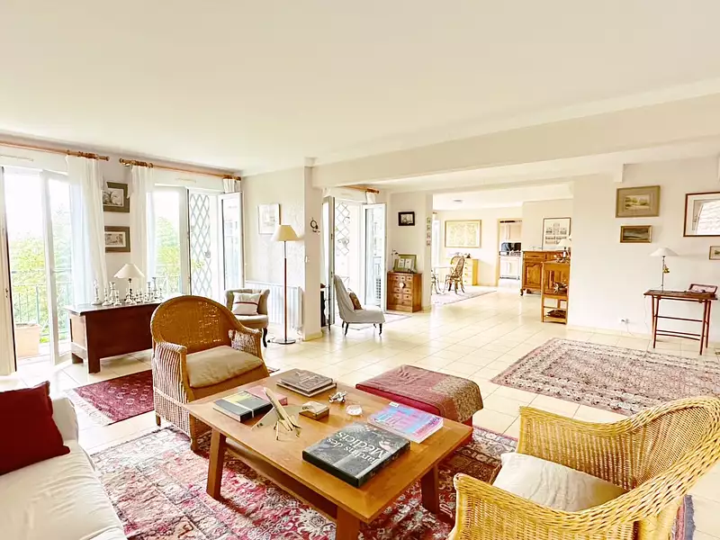 Appartement, 197 m²