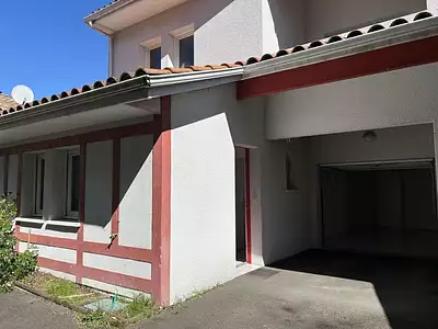 Maison, 77 m²