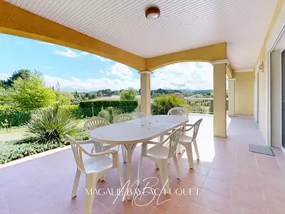 Maison, 153 m²