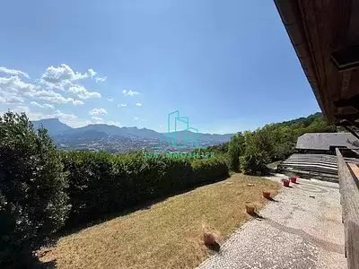 Maison, 331,84 m²