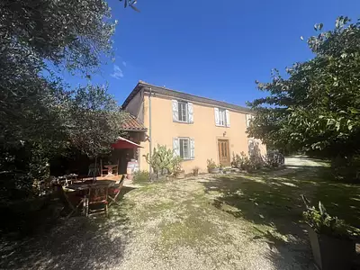 Maison, 161 m²