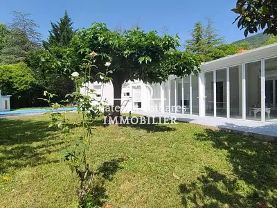 Maison, 155 m²